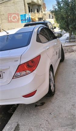 هیوندای ئەکسنت